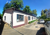 Pron�jem komer�n�ho objektu : Sklad, �evnice (okres Praha-z�pad)