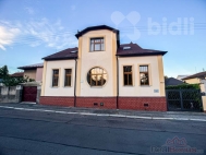 Pron�jem samostatn�ho RD, 200 m2, Kladno