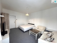 Pron�jem bytu 1+1, 49 m2, OV, Praha 8, Kobylisy, ul. Zlon�nsk�