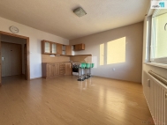 Pron�jem bytu 2+kk, 40 m2, OV, �esk� L�pa, ul. Okru�n�