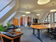 Pron�jem kancel���, Nov� Ji��n