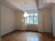 Pron�jem bytu 1+kk, 32 m2, OV, Praha 10, Stra�nice, ul. Za po�tou