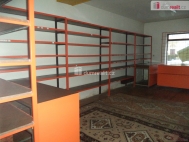 Pron�jem obchodn�ch prostor, Vratimov (okres Ostrava-m�sto)