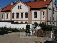 Pron�jem bytu 1+1, 48 m2, OV, Kr�l�v Dv�r (okres Beroun), ul. Bezru�ova