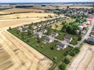 Prodej pozemku , ur�en� k v�stavb� RD, �myslovice (okres Nymburk) - exkluzivn�