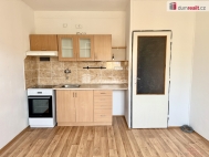 Pron�jem bytu 1+1, 36 m2, OV, Chlumec (okres �st� nad Labem), ul. Cyrilsk�