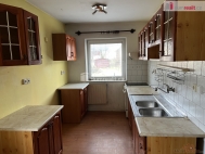 Prodej samostatn�ho RD, 614 m2, Karlovice (okres Brunt�l)