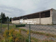 Pron�jem komer�n�ho objektu : Sklad, Kr�sn� L�pa (okres D���n)