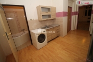Pron�jem bytu 2+1, 60 m2, OV, Karlovy Vary, Ryb��e, ul. Lad. Koubka
