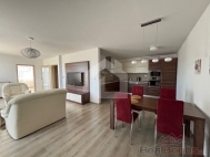 Pron�jem bytu 2+kk, 65 m2, OV, T�ebo�, T�ebo� II (okres Jind�ich�v Hradec), ul. Dukelsk�