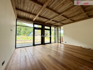 Prodej obchodn�ch prostor, Harrachov (okres Jablonec nad Nisou)