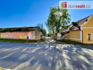 Pron�jem skladovac�ch prostor, Budyn� nad Oh�� (okres Litom��ice)