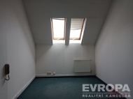 Pron�jem skladovac�ch prostor, Liberec, Liberec III-Je��b