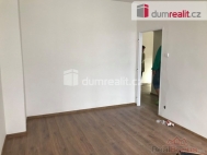 Pron�jem bytu 1+kk, 17 m2, OV, Praha 9, �ern� Most, ul. Gener�la Janou�ka