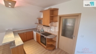Pron�jem bytu 1+kk, 33 m2, OV, Jesenice (okres Praha-z�pad), ul. P���n� II.