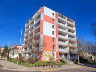 Prodej bytu 1+1, 42 m2, OV, �el�kovice (okres Praha-v�chod), ul. B. Smetany