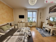 Prodej bytu 2+kk, 46 m2, OV, Karlovy Vary, Dvory, ul. Chebsk�