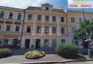 Pron�jem obchodn�ch prostor, Bene�ov