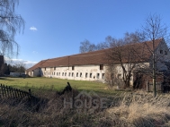 Prodej pozemku , ur�en� k v�stavb� RD, Doln� Chvatliny, Man�ice (okres Kol�n)