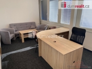Pron�jem kancel���, B�eclav
