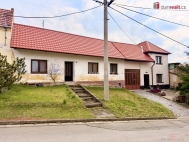 Prodej �adov�ho RD, 215 m2, Popovice (okres Uhersk� Hradi�t�)