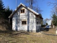 Prodej rekrea�n�ho objektu, ��mov, Doln� Stropnice (okres �esk� Bud�jovice)