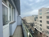 Pron�jem bytu 1+kk, 30 m2, DV, Praha 8, Karl�n, ul. K�i��kova