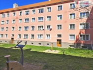 Pron�jem bytu 1+kk, 21 m2, OV, Roudnice nad Labem (okres Litom��ice), ul. t��da T. G. Masaryka