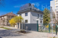 Prodej samostatn�ho RD, 235 m2, Praha 10, Stra�nice - exkluzivn�