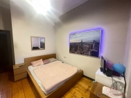 Pron�jem bytu garsoni�ra, 13 m2, OV, Praha 2, Vinohrady, ul. Slav�kova