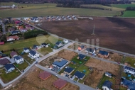 Prodej pozemku , ur�en� k v�stavb� RD, D��te� (okres Pardubice) - exkluzivn�