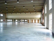 Pron�jem komer�n�ho objektu : Sklad, Hovor�ovice (okres Praha-v�chod)