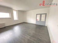 Pron�jem komer�n�ho objektu : Administrativn� b., Hranice, Hranice I-M�sto (okres P�erov) - exkluzivn�