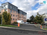 Pron�jem bytu 1+1, 50 m2, OV, Karlovy Vary, Doub�, ul. Sp�len�