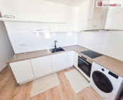 Pron�jem bytu 2+1, 63 m2, OV, Roudnice nad Labem (okres Litom��ice), ul. Alej 17. listopadu