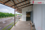 Pron�jem skladovac�ch prostor, Pod�brady, Pod�brady V (okres Nymburk)