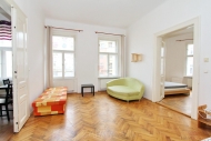 Pron�jem bytu 2+1, 69 m2, OV, Praha 3, �i�kov, ul. Blahn�kova - exkluzivn�