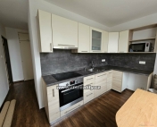 Pron�jem bytu 2+1, 53 m2, OV, Praha 9, Horn� Po�ernice, ul. Chodovick�