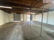 Pron�jem skladovac�ch prostor, Pod�brady, Pod�brady V (okres Nymburk)