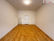 Pron�jem bytu 2+kk, 35 m2, OV, Praha 5, Sm�chov, ul. Drtinova