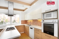 Pron�jem �adov�ho RD, 210 m2, Znojmo, P��m�tice