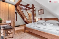Prodej bytu 2+kk, 41 m2, OV, Merkl�n, Pstru�� (okres Karlovy Vary)