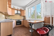Prodej bytu 2+1, 60 m2, OV, Karlovy Vary, Doub�, ul. Modensk�