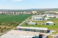 Pron�jem komer�n�ho objektu : Sklad, Znojmo