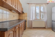 Prodej bytu 2+1, 70 m2, OV, ���any (okres Praha-v�chod), ul. Olivova