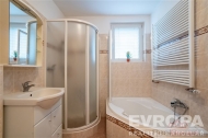 Prodej �adov�ho RD, 180 m2, Praha 5, Sm�chov