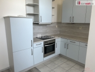 Prodej bytu 3+kk, 65 m2, OV, Zru� nad S�zavou (okres Kutn� Hora), ul. n�m�st� M�ru