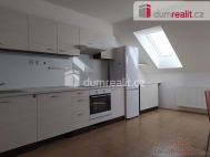 Pron�jem bytu 2+1, 60 m2, OV, �esk� Bud�jovice, �esk� Bud�jovice 5, ul. Ledenick�