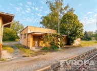 Prodej skladovac�ch prostor, Vr� (okres P�sek)