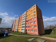 Pronájem bytu 1+kk, 35 m2, DV, Most, ul. Komořanská - exkluzivně